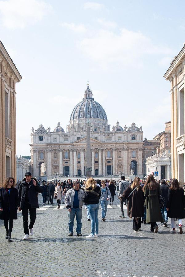 Vatican - Saint Peter's Homies * Roma